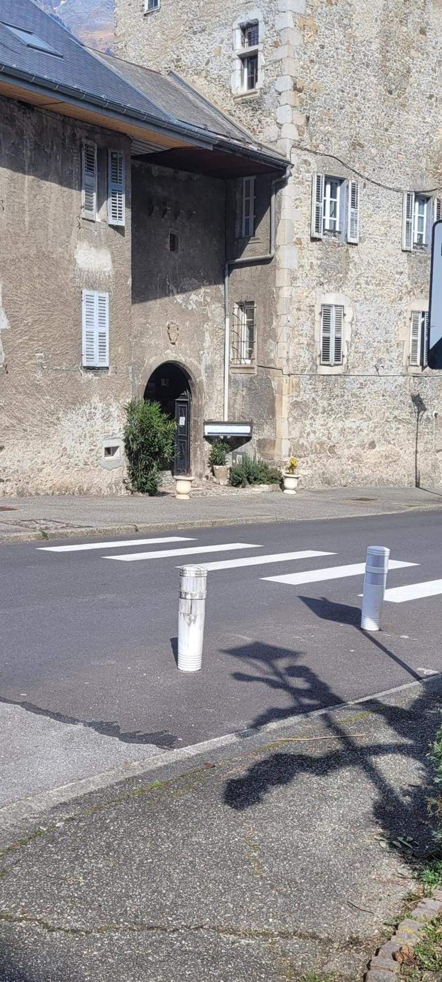 Maison De Sisi Ugine Luaran gambar