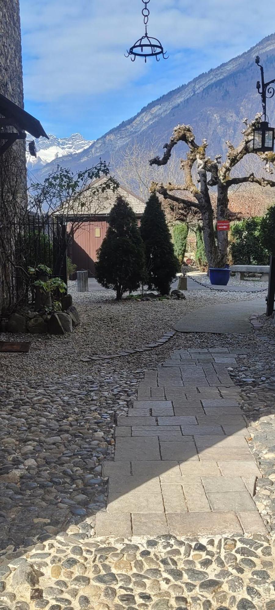 Maison De Sisi Ugine Luaran gambar